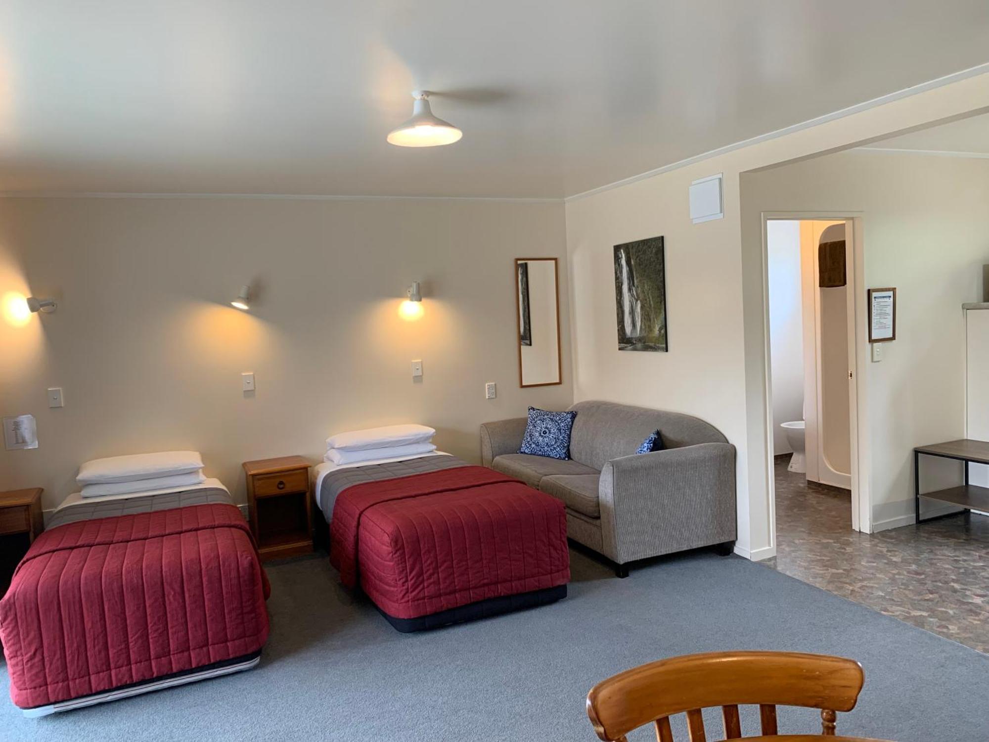 Amber Court Motel Te Anau Eksteriør bilde