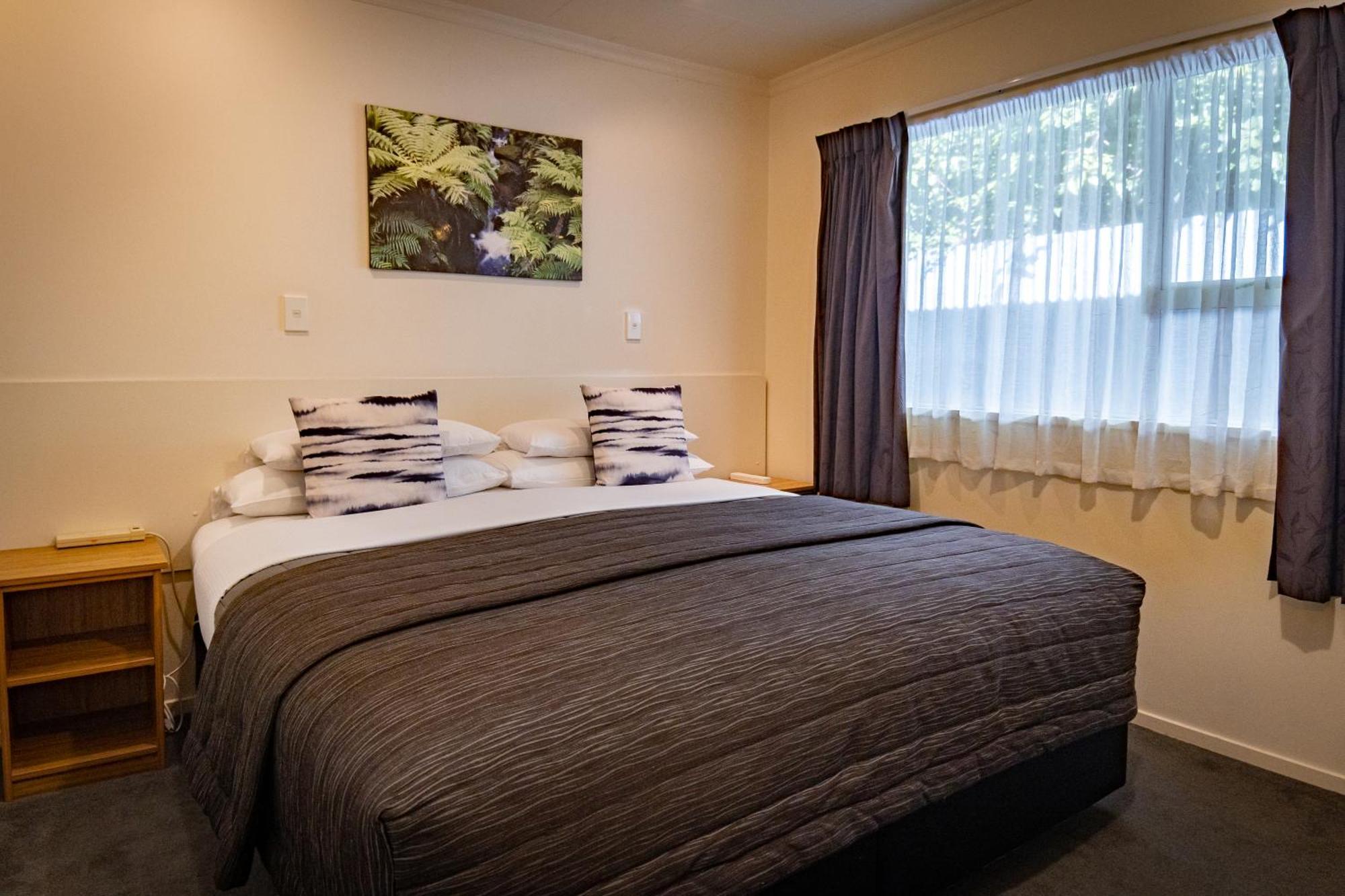 Amber Court Motel Te Anau Eksteriør bilde